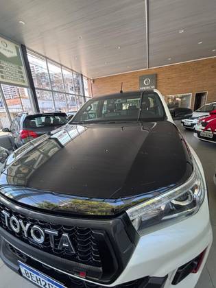 TOYOTA HILUX 4.0 V6 GR SPORT 4X4 CD GASOLINA AUTOMÁTICO